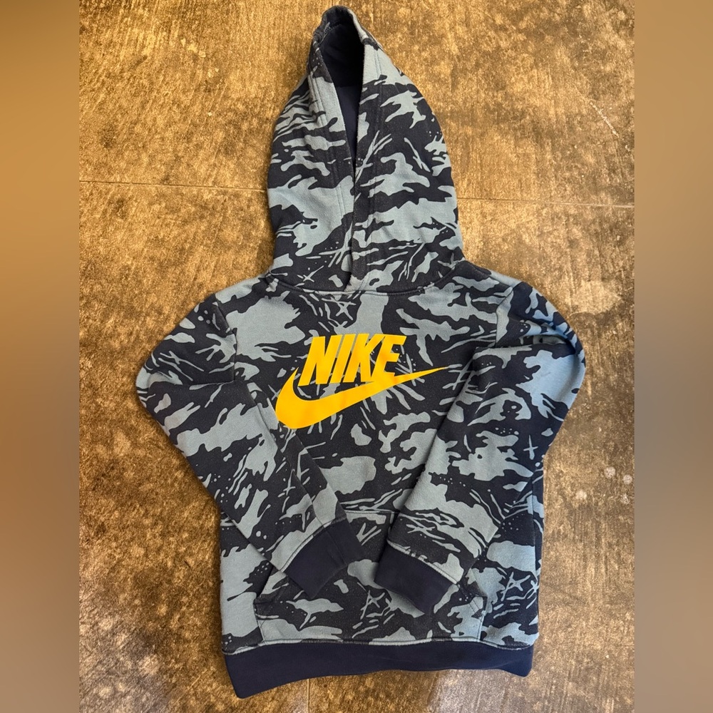NIKE Boys Blue Sweatshirt